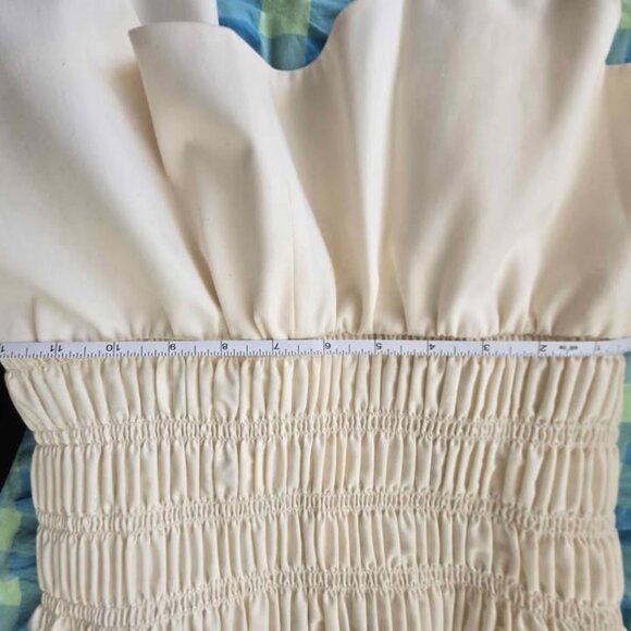 Sandy Liang Seal Top in off-white - Picture 3 of 4